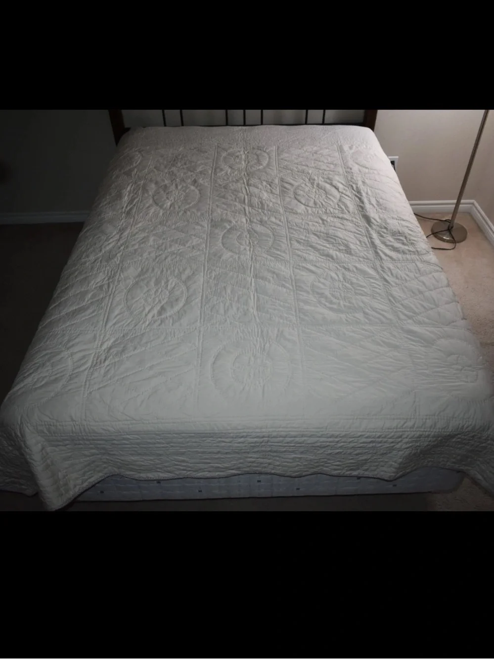 Vintage Quilt Full Queen Blanket Floral Flower embroidered Beads Country Cottage